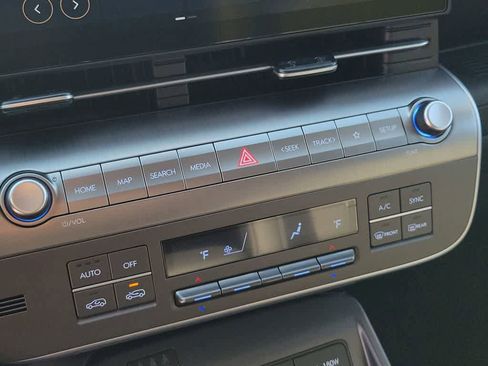 New 2026 Hyundai Kona SEL Premium image 30