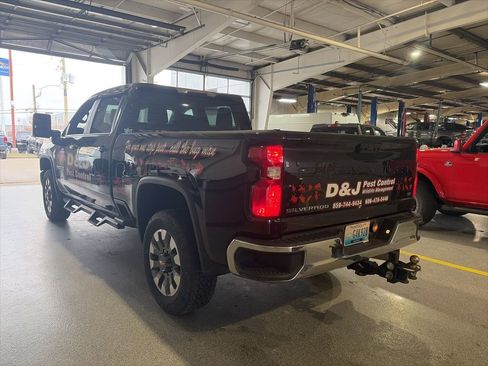 Used 2024 Chevrolet Silverado 2500 LT image 4