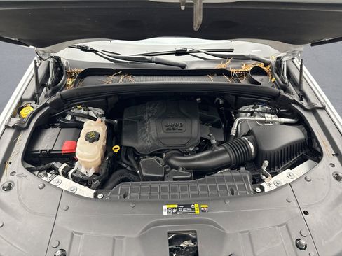 Used 2022 Jeep Grand Cherokee Summit image 29