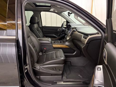 Used 2020 GMC Yukon Denali w/ Open Road Package AWD/4WD image 34