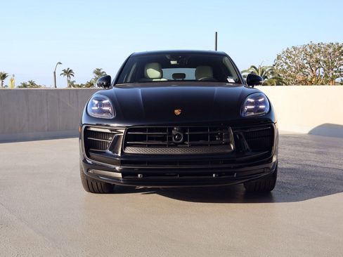 New 2026 Porsche Macan S image 6