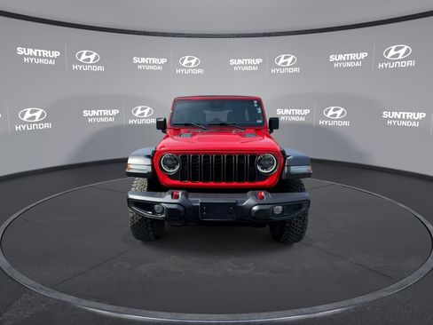 Used 2024 Jeep Wrangler Unlimited Rubicon w/ Convenience Group image 31