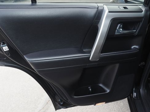 Used 2022 Toyota 4Runner SR5 Premium w/ Moonroof Package image 17