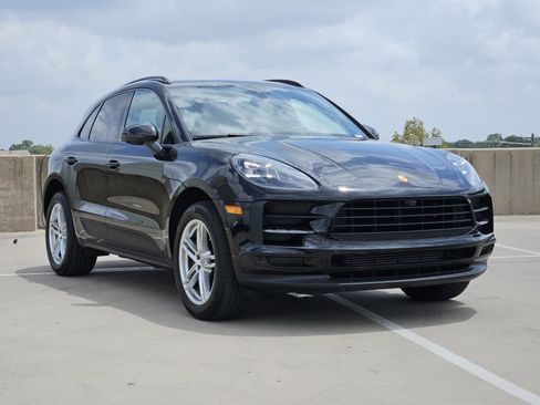 Certified 2021 Porsche Macan AWD/4WD image 10