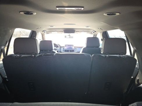 Used 2022 Chevrolet Tahoe Z71 w/ Z71 Off-Road Package image 11