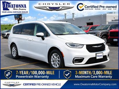 Certified 2023 Chrysler Pacifica Touring-L