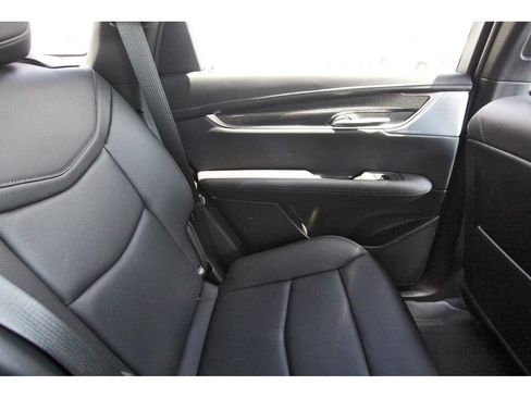 New 2026 Cadillac XT5 Sportv w/ LPO, Onyx Lite Package AWD/4WD image 11