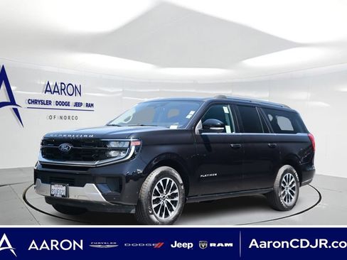 Used 2025 Ford Expedition Max Platinum AWD/4WD image 1