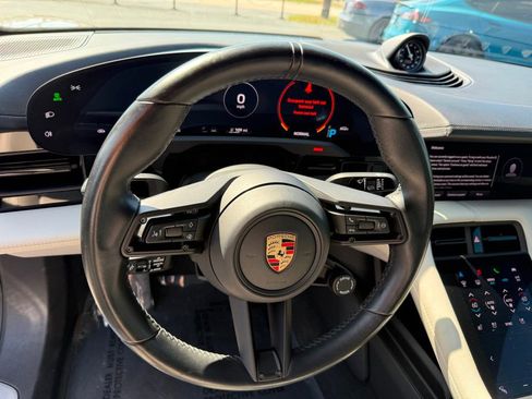 Used 2023 Porsche Taycan 4S w/ Premium Package image 12