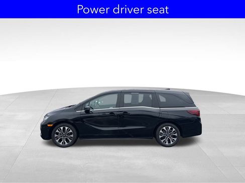 Certified 2026 Honda Odyssey Elite image 9