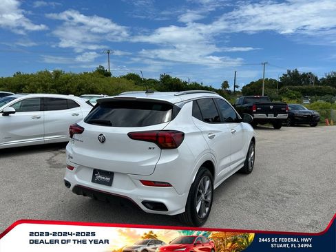 Used 2023 Buick Encore GX Select w/ Sport Touring Package AWD/4WD image 5