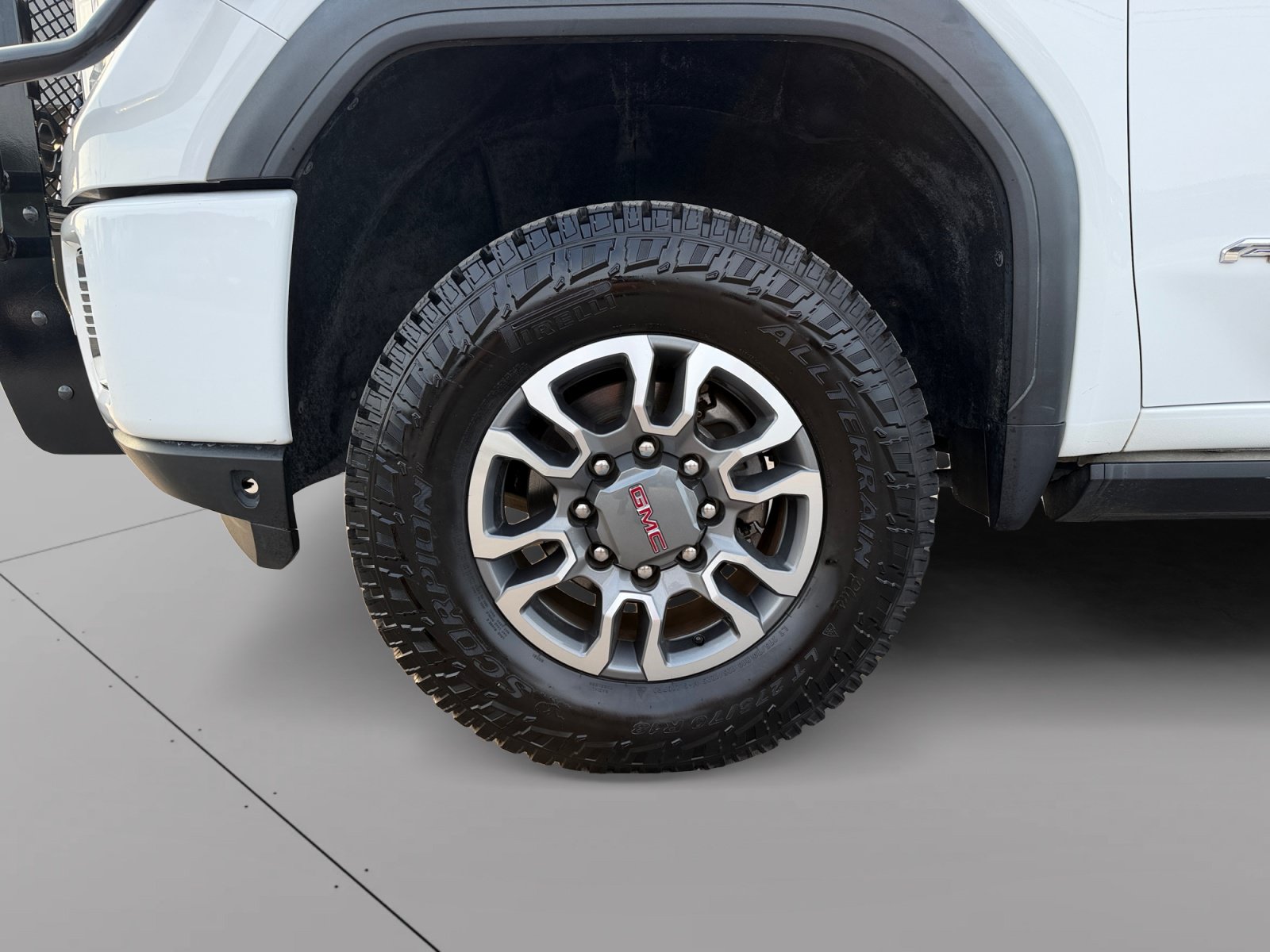 Used 2022 GMC Sierra 2500 AT4 w/ AT4 Preferred Package AWD/4WD image 9