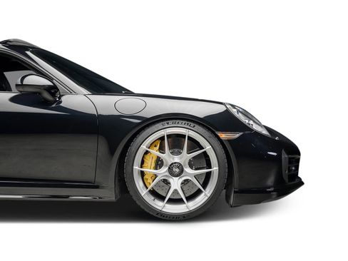Used 2015 Porsche 911 Turbo S AWD/4WD image 30