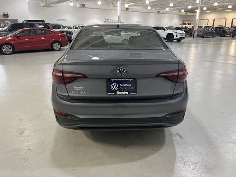 Certified 2024 Volkswagen Jetta Sport FWD image 7