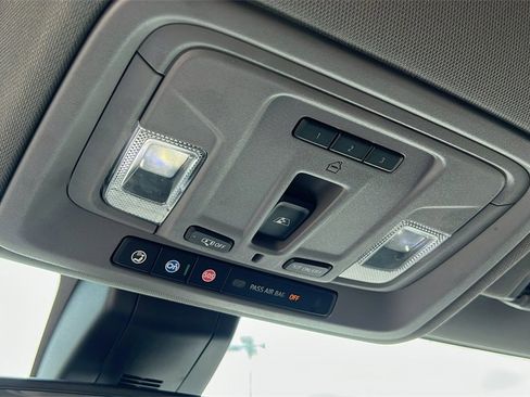 Used 2020 GMC Sierra 1500 SLT w/ SLT Premium Plus Package image 22