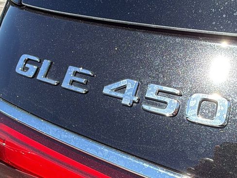 Certified 2025 Mercedes-Benz GLE 450 4MATIC image 18
