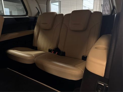 Used 2018 Mercedes-Benz GLS 450 4MATIC image 31