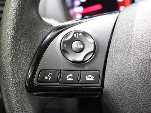 Used 2023 Mitsubishi Eclipse Cross LE AWD/4WD image 12
