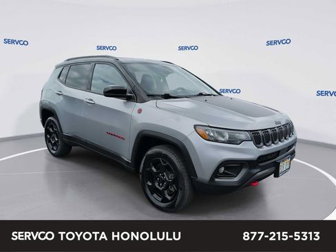 Used 2023 Jeep Compass Trailhawk AWD/4WD image 1