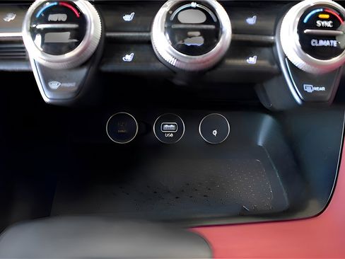 Used 2023 Genesis G70 2.0T w/ Sport Prestige Package image 12