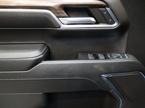 New 2023 Chevrolet Silverado 1500 LT w/ Z71 Off-Road Package image 28