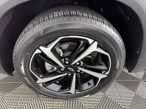 Used 2022 Chevrolet TrailBlazer RS FWD image 12