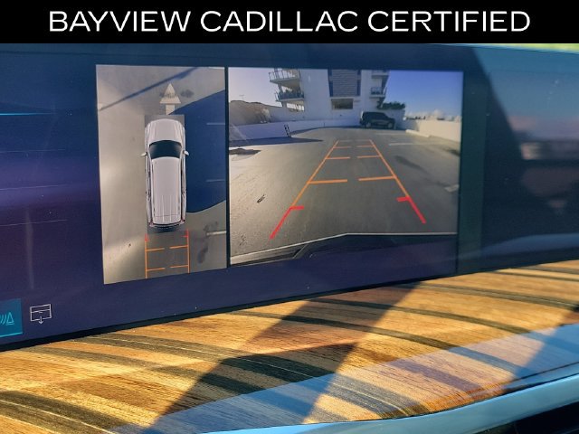Used 2025 Cadillac Escalade Premium Luxury Platinum AWD/4WD image 36