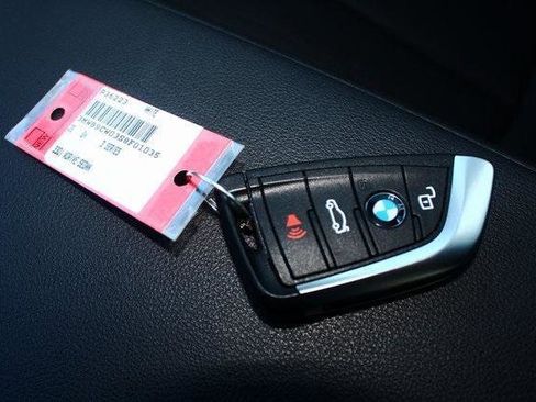 Used 2025 BMW 330i xDrive Sedan image 21