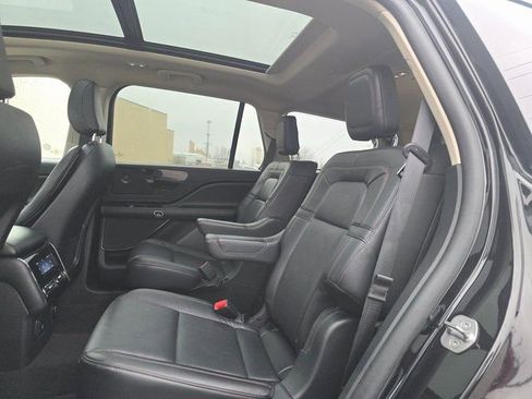 Used 2024 Lincoln Aviator Reserve image 12