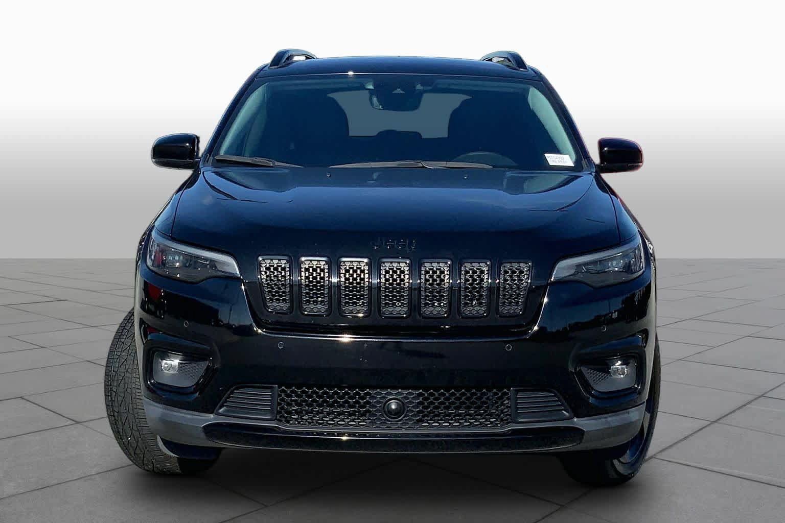 Used 2023 Jeep Cherokee Altitude Lux AWD/4WD image 4