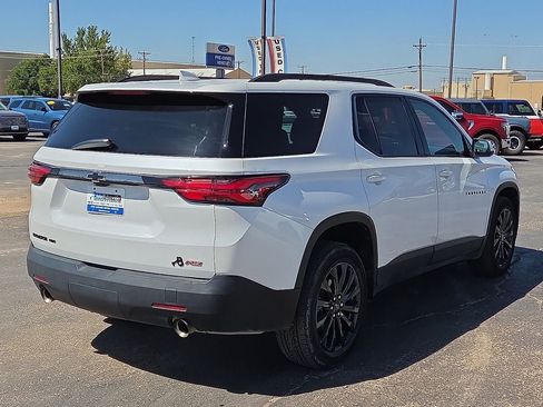 Used 2023 Chevrolet Traverse RS AWD/4WD image 5