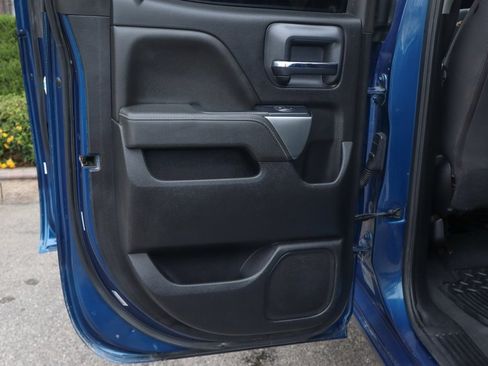 Used 2019 Chevrolet Silverado 1500 LT w/ All Star Edition image 33