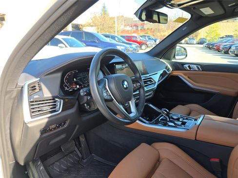 Certified 2023 BMW X5 xDrive40i w/ Premium Package image 24