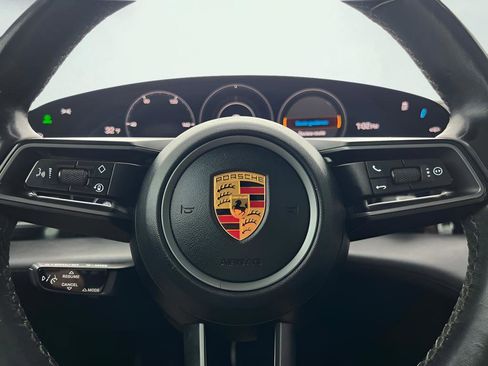 Used 2020 Porsche Taycan 4S image 51