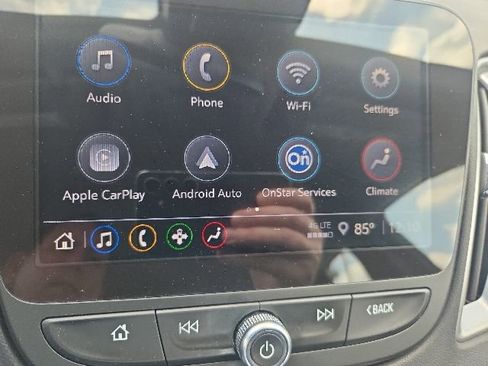 Used 2025 Chevrolet Malibu LT FWD image 11