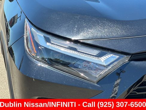 Used 2025 Toyota RAV4 LE AWD/4WD image 43