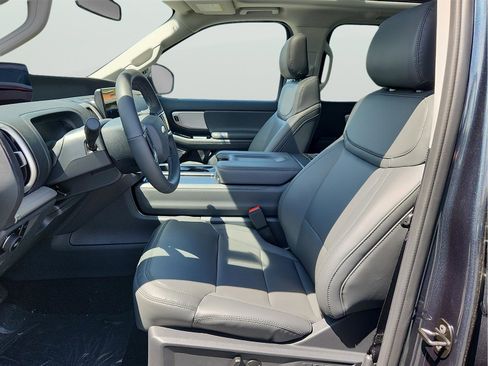 New 2026 Ford Expedition Max Active AWD/4WD image 8