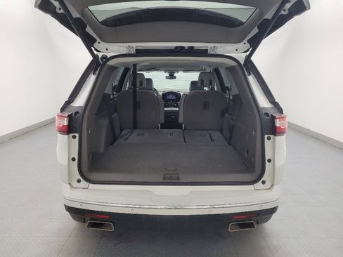 Used 2018 Chevrolet Traverse Premier AWD/4WD image 29