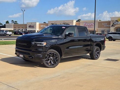 Used 2024 RAM 1500 Limited AWD/4WD image 1