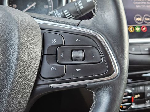Used 2023 Buick Encore GX Select w/ Sport Touring Package image 27