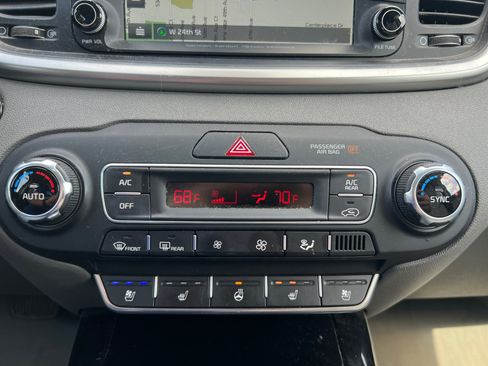 Used 2019 Kia Sorento SX w/ SX Touring Package AWD/4WD image 28