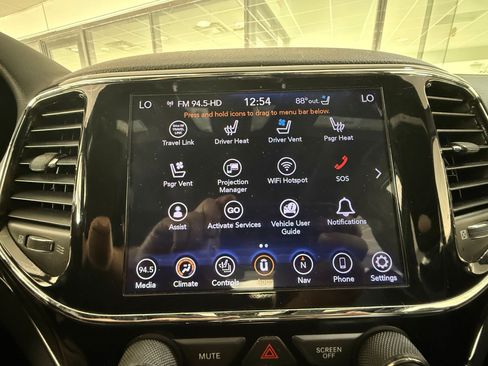 Used 2020 Jeep Grand Cherokee Limited w/ Luxury Group II RWD image 14