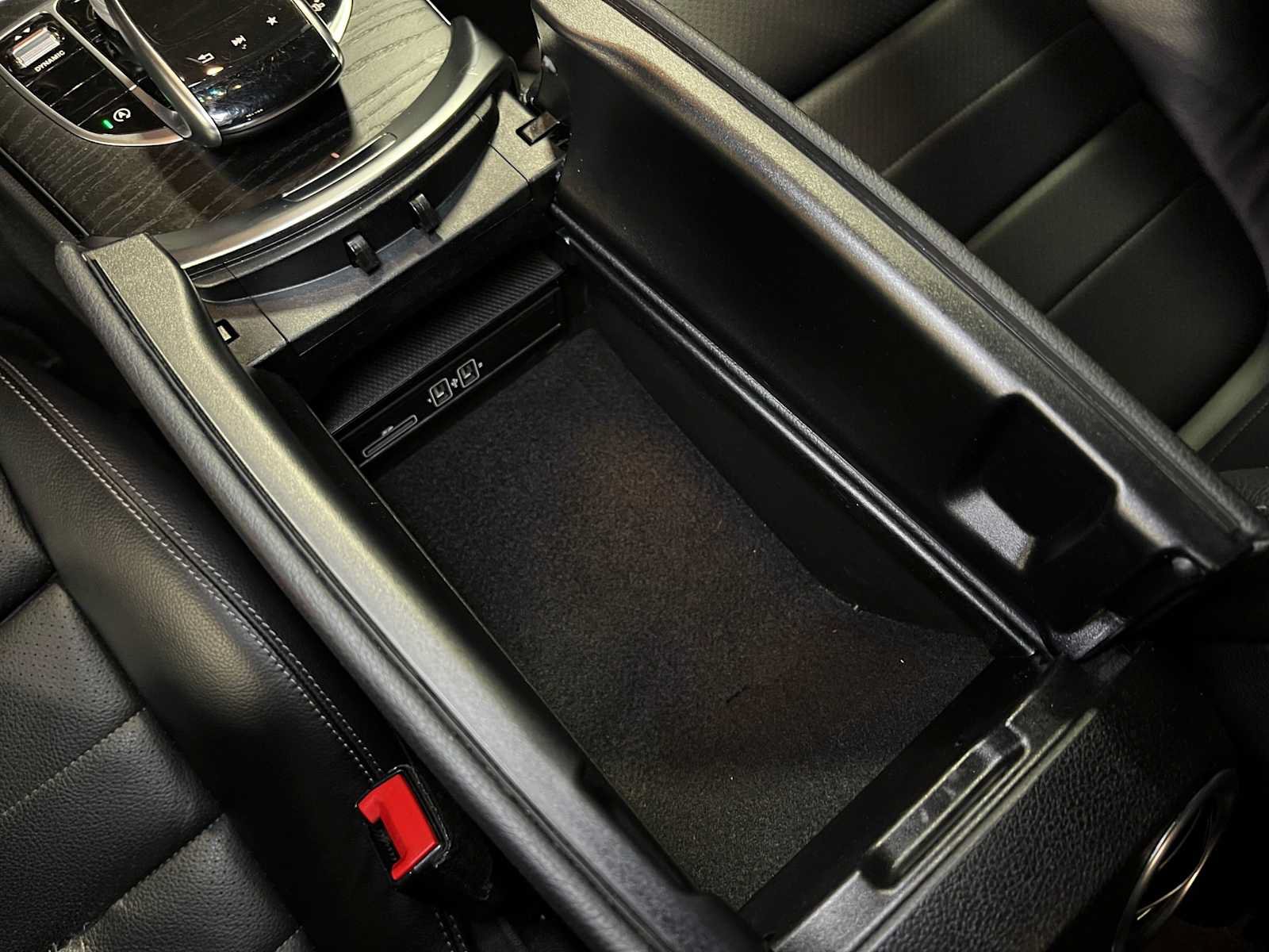 Certified 2017 Mercedes-Benz C 300 Coupe image 35