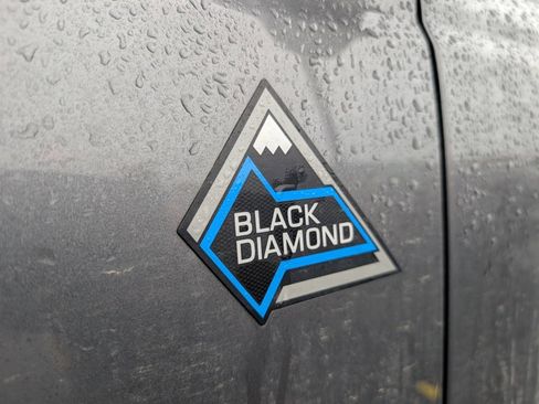 Used 2021 Ford Bronco Black Diamond image 8