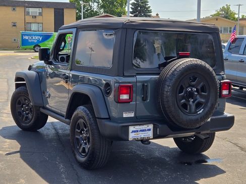 Used 2025 Jeep Wrangler Sport AWD/4WD image 13