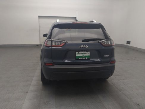 Used 2020 Jeep Cherokee Latitude FWD image 6
