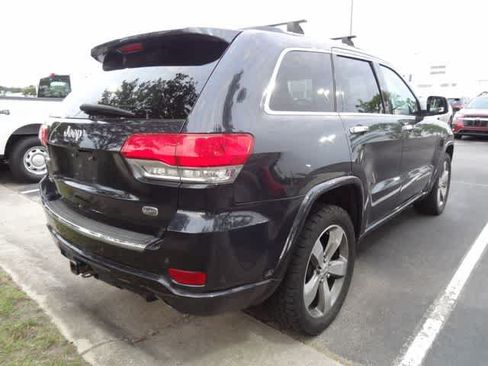 Used 2015 Jeep Grand Cherokee Overland AWD/4WD image 6