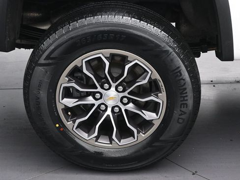 Used 2022 Chevrolet Colorado ZR2 AWD/4WD image 35