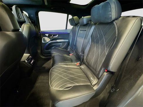 Certified 2023 Mercedes-Benz EQS 580 4MATIC SUV image 26