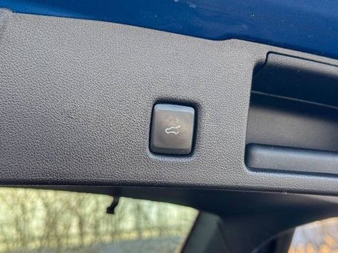 Certified 2022 Ford Escape SEL AWD/4WD image 19